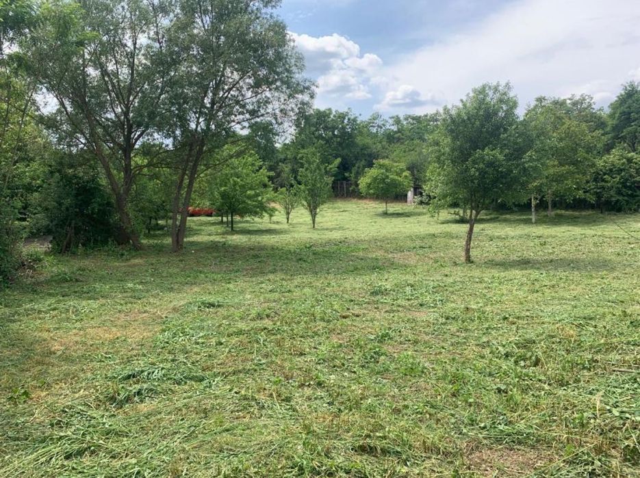 Teren unic Platoul Cornesti - str. Posada - teren drept cu utilități!