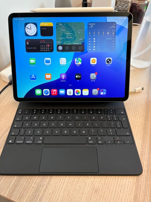 Apple iPad Pro 11 M1 2021 128GB impecabil, Magic Keyboard / Pencil Pro