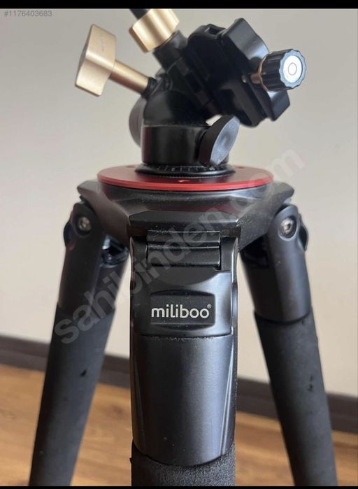 Профессиональный штатив для камеры Miliboo MTT703A