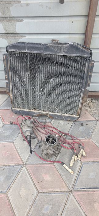 Продам радиатор карбюратор трамблёр 50000