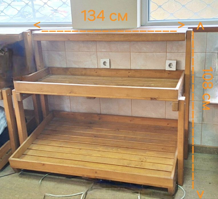 Дървени щандове за плодове, зеленчуци, хляб – масив