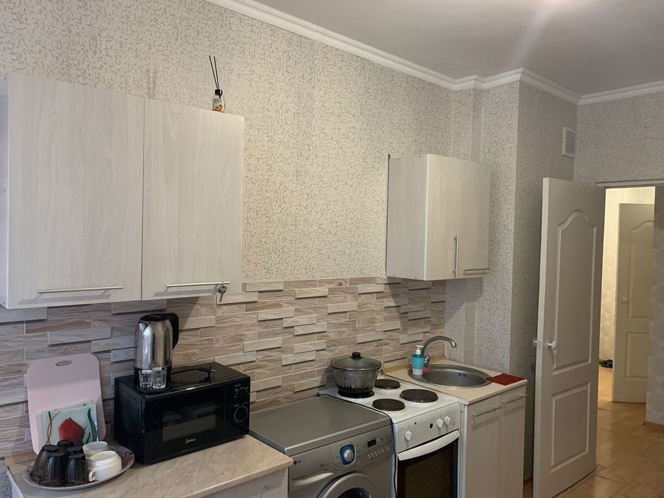 Сдается 1 ком кв посуточно Сатпаева район Евразий