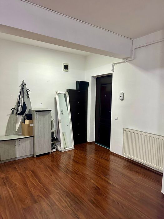 PF vand apartament cu 1 camera in Floresti