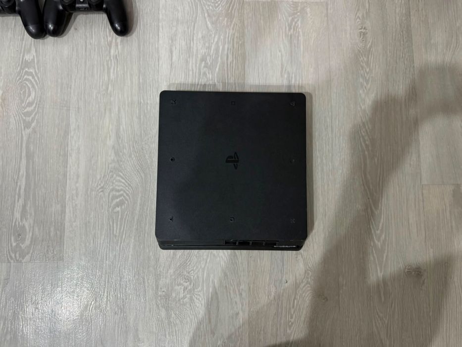 Sony PlayStation 4 Pro 1 ТБ