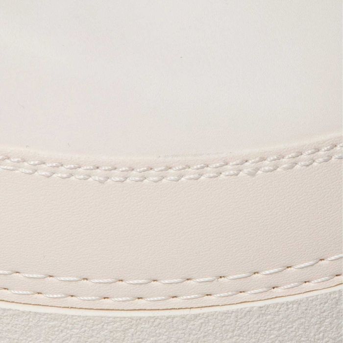 LOVE MOSCHINO № 39 & 40 – Кожени апрески с пух "SNOWY WHITE" нови