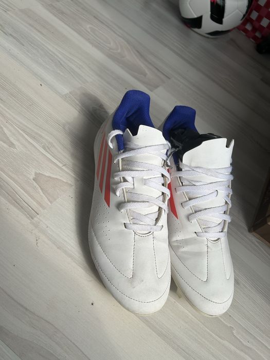 Ghete de fotbal Adidas 42