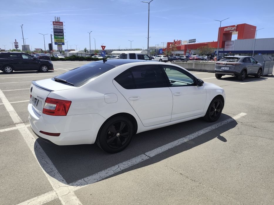 Skoda Octavia 3 Greenline 1.6 TDI 2014 – Dotări bune – Mașină întreținută