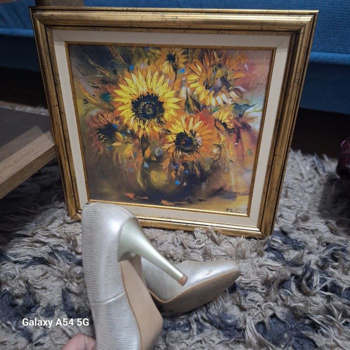 Дамски обувки в златисто