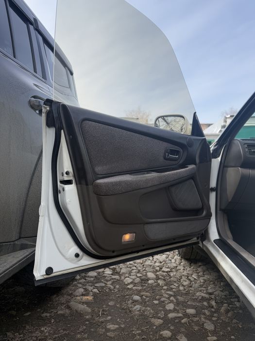 Продам надежную toyota mark2