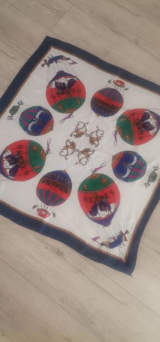 Her mes дамски шал