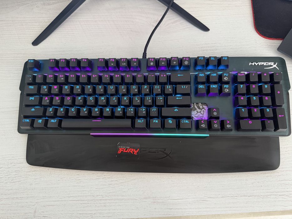 Клавиатура проводная HyperX Alloy MKW100