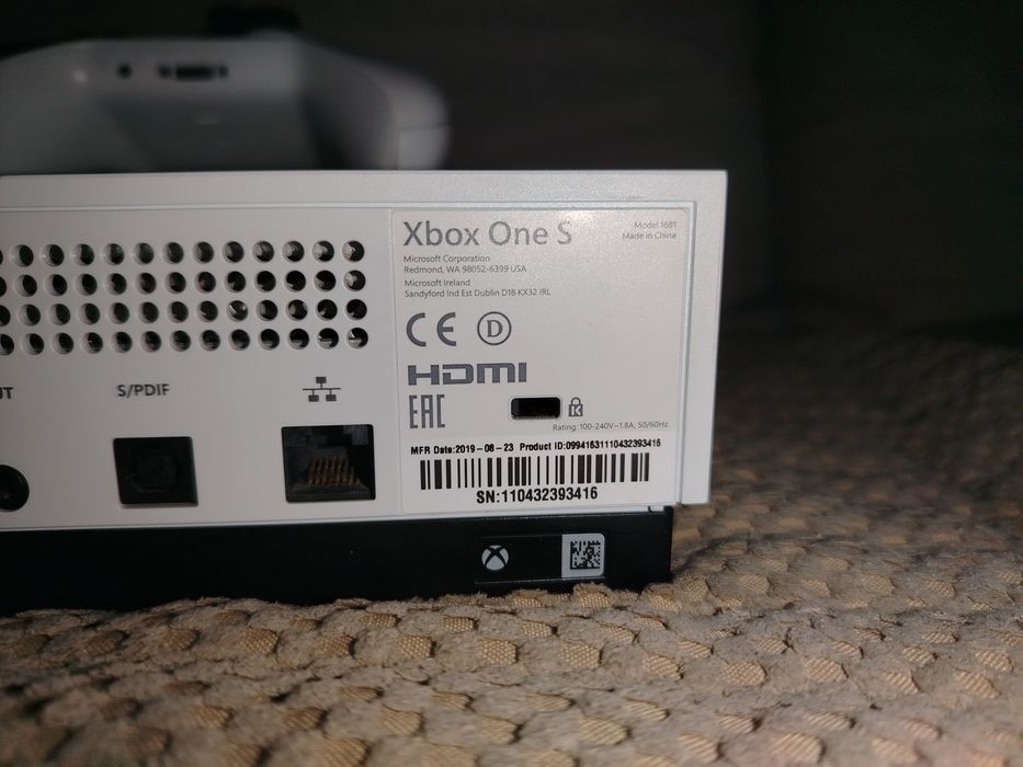 Xbox One S на 1 ТБ