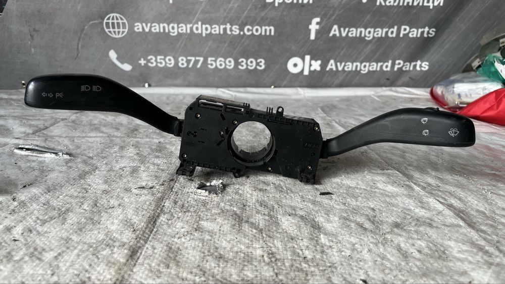 Лостче чистачки и светлини VW Polo/T5 2003-