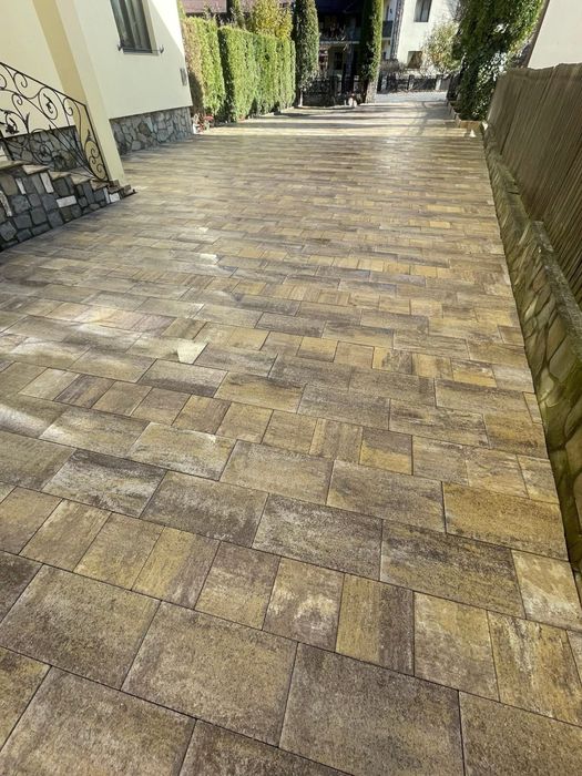 Firmă montare pavaje, dale,borduri