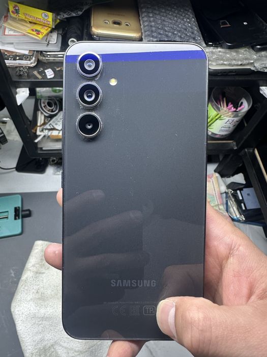 Remdi , Samsung , Mi