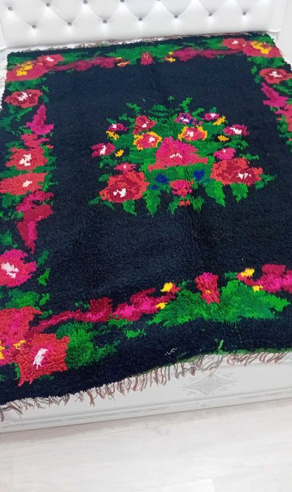 Ръчно тъкан губер