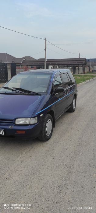 Nissan Prirae 1992 газ-бензин