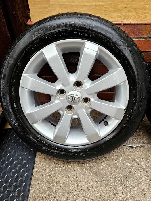 Лети джанти 15цола 4х100 Toyota Yaris