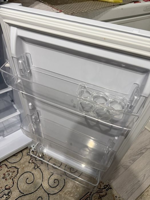 Продам холодильник