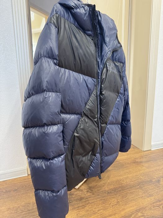 EA7 оригинал пуховик.