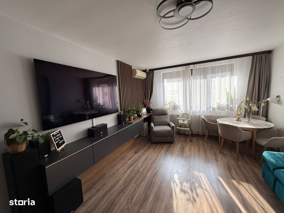 Apartament cu 3 camere si doua bai. Comision 0