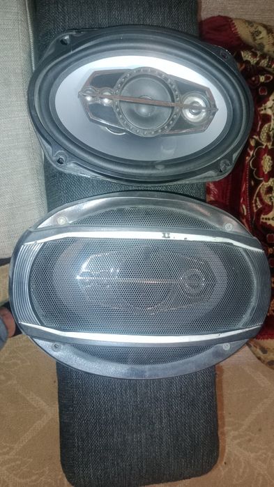 Продам колонки 2шт