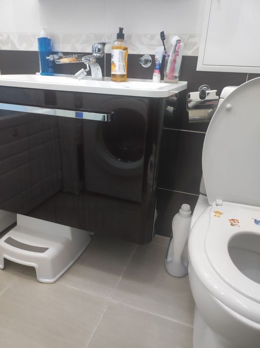 Продам трёхкомнатную квартиру