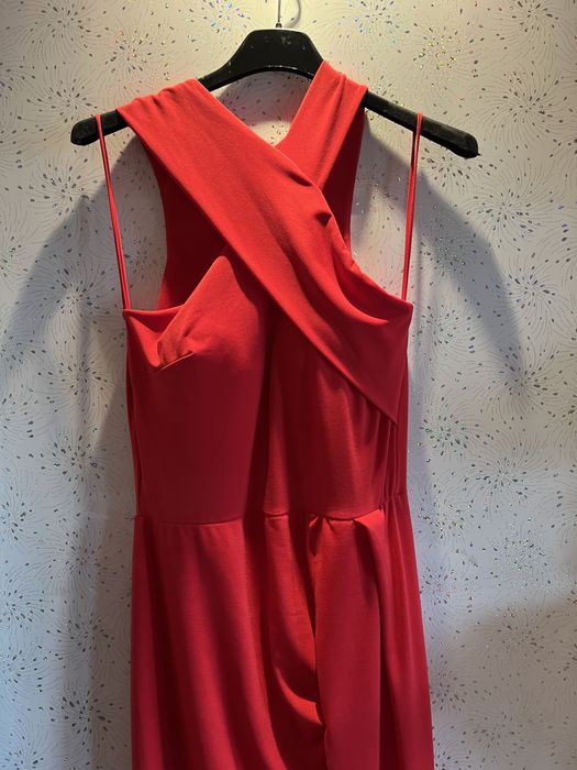 Rochie eleganta rosie