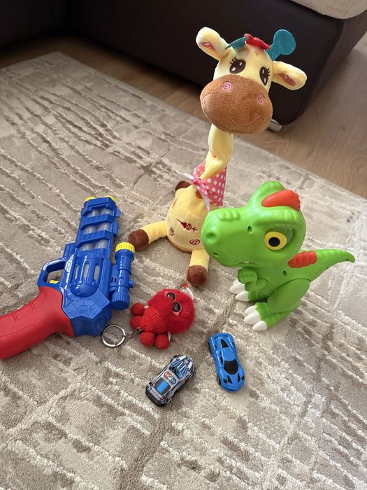 Играчки за момче