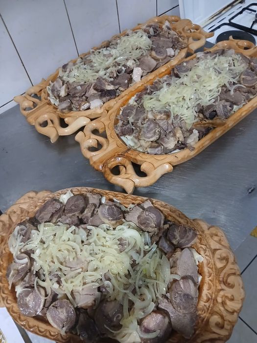На вынос еда,манты,пловь