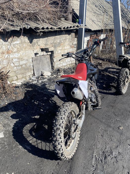 Продам мотоцикл эндуро Sycmcc 250