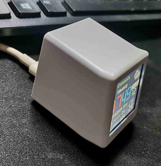 Mini statie meteo WiFI IoT display 2.8x2.8 cm AccuWeather smart