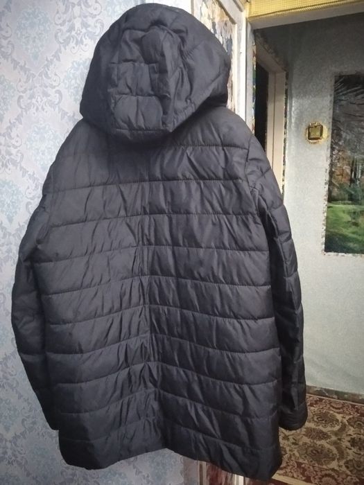 Продам демисезонные куртки