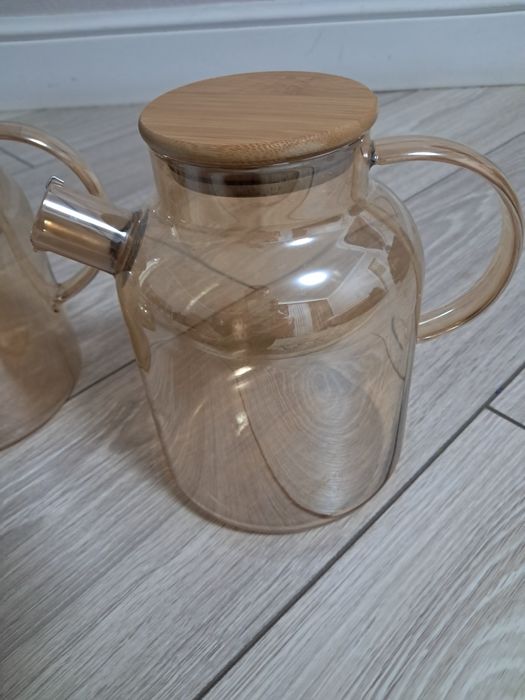 Чайник жаропрочный продам.