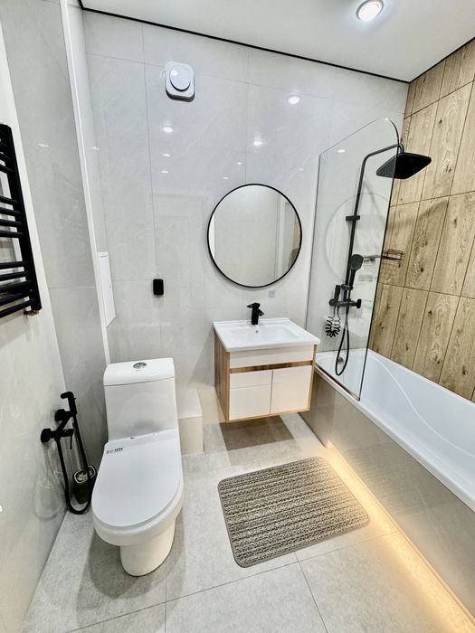 2 комн квартира в 10 мкр