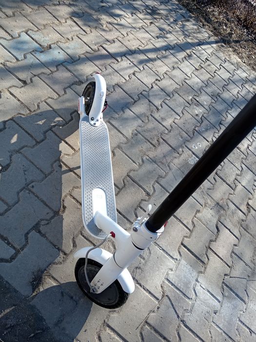 Trotinetă electrică xiaomi