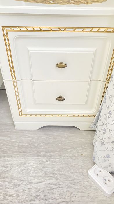 Продам спальний гарнитур