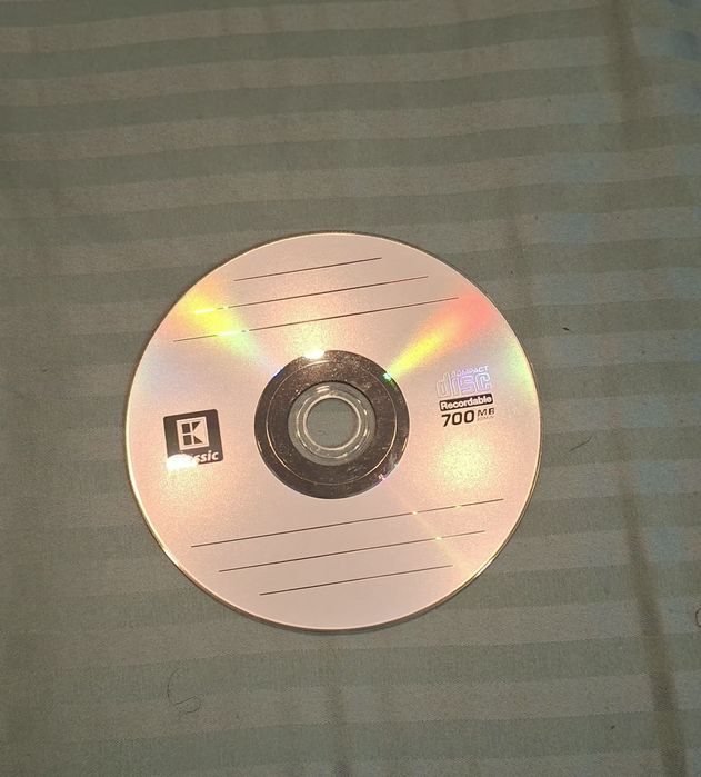 Cablu Date Instrument Orga Chitara si CD cu ritmuri romanesti hore