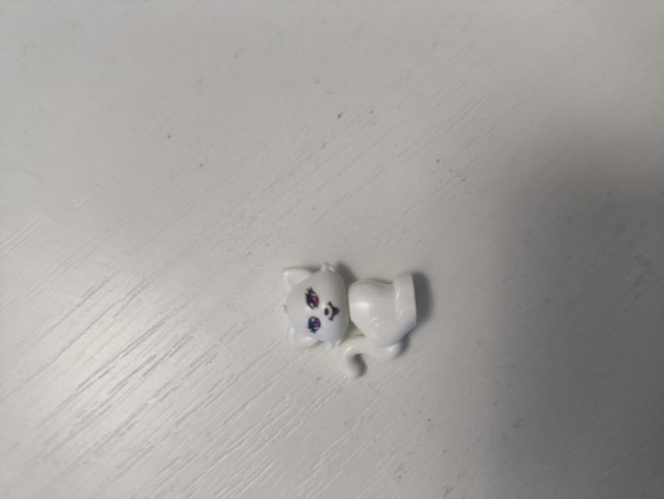 кошка белая лего