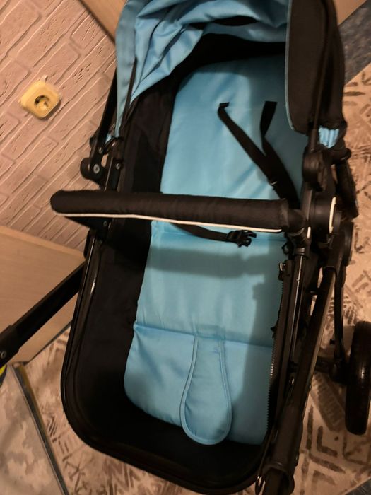 Продаю коляску за 20000