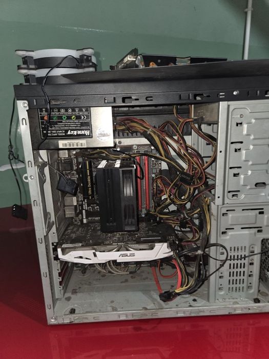 Хороший пк для игр 130+ФПС в кс2 на максималках