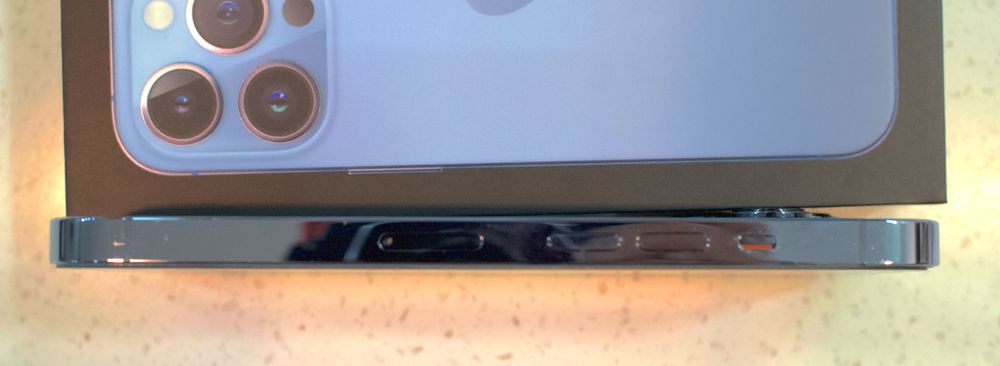 iPhone 13 Pro 128 ГБ, Sierra Blue