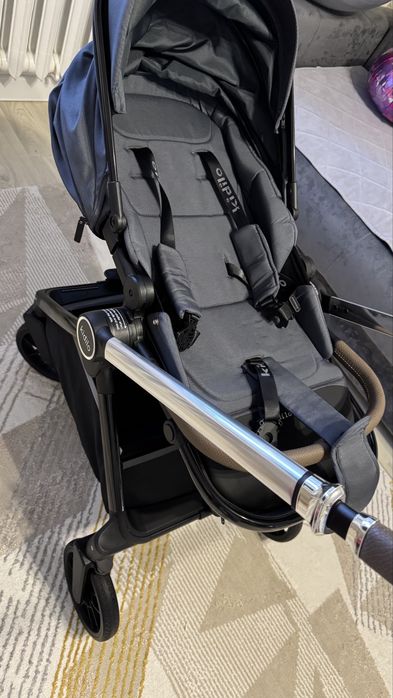 Продам коляску в идеальном состоянии