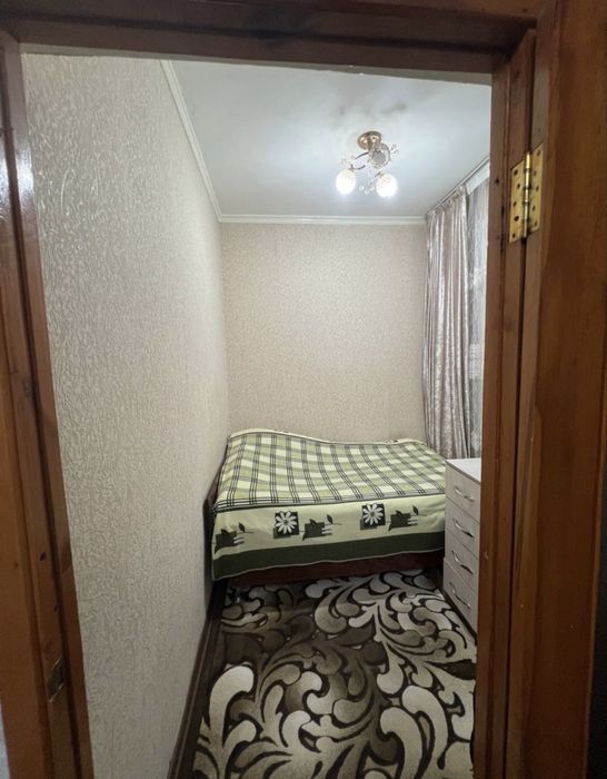 Продается квартира Феруза, Эко базар, ТЦ Чимган 1/1/4