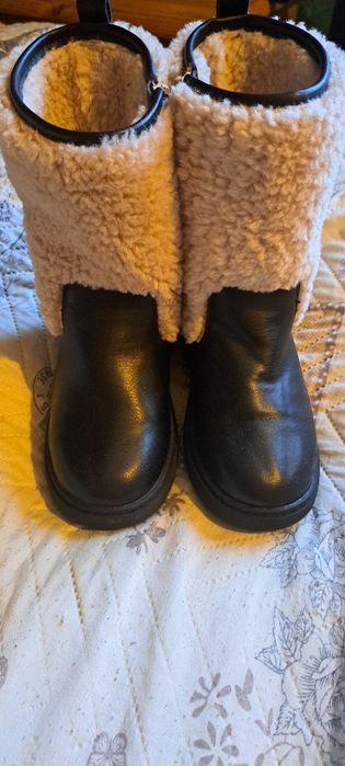 Ботуши Zara 28 номер