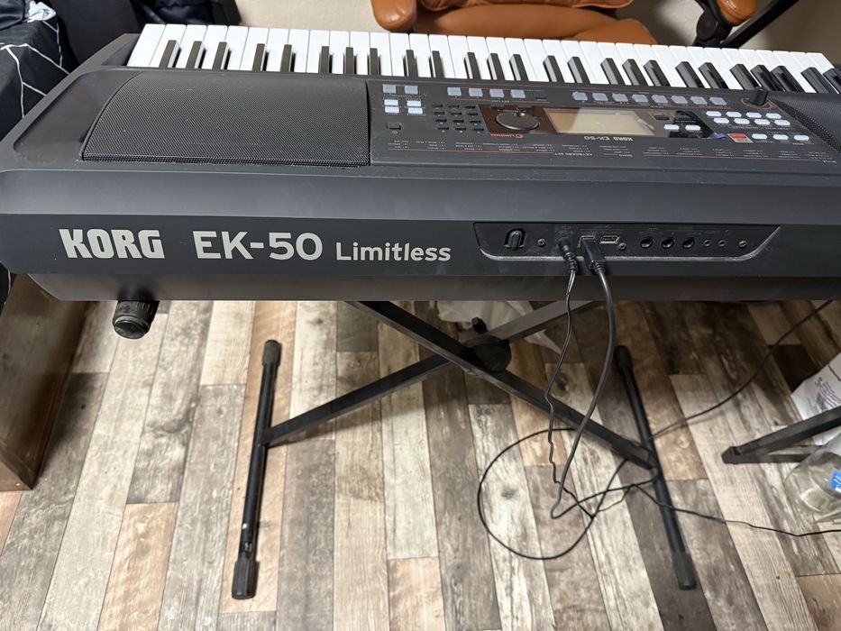 Клавир Korg EK-50 L - Коментар на цената
