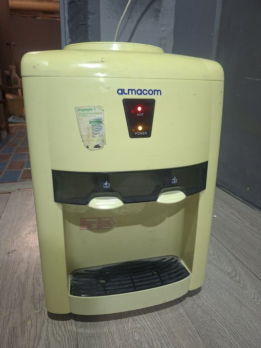 Диспенсер для воды