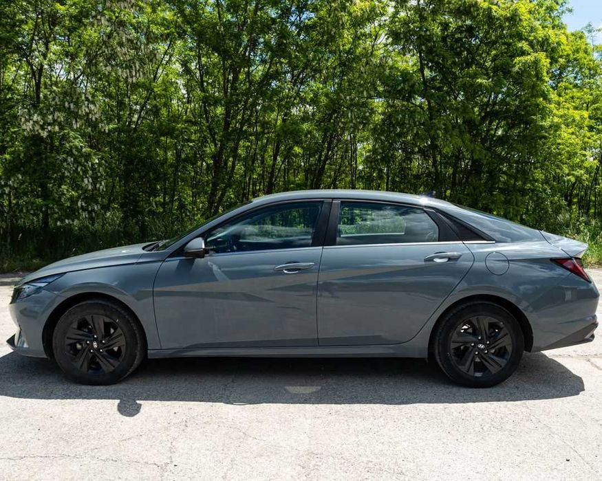 Hyundai Elantra Highway
