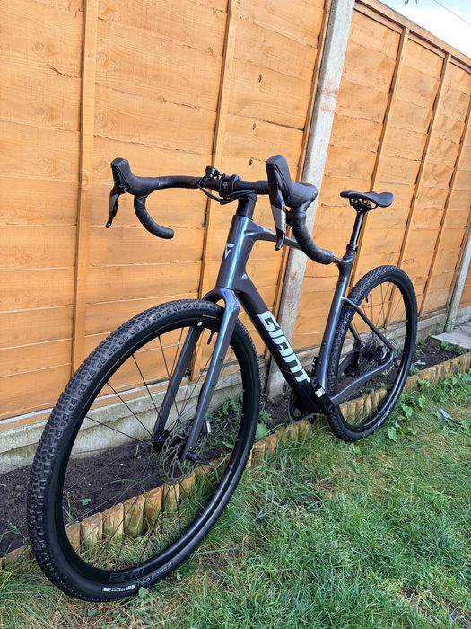 Giant revolt carbon