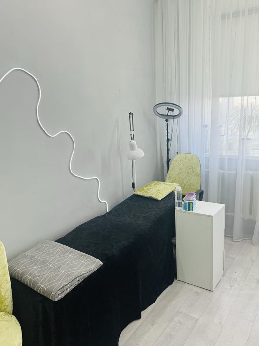 Сдам рабочее место в субаренду